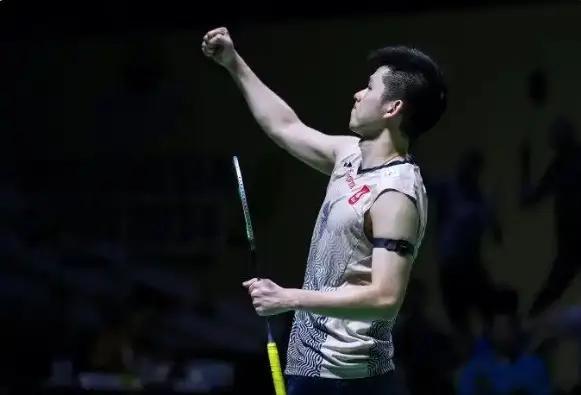 的热闹与复 的热闹与复