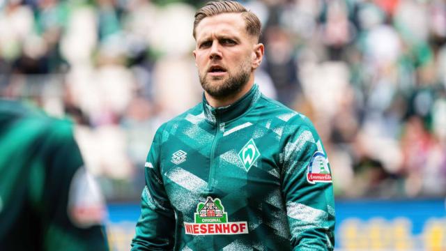 在外界唱衰 在外界唱衰